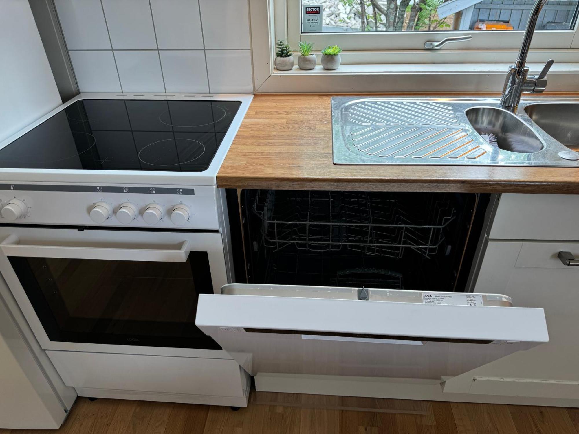 Walo Apartments Tromsdalen - Close To Cable Car And Arctic Cathedral, 10 Min By Bus To City Centre, Free Parking Tromsø Extérieur photo
